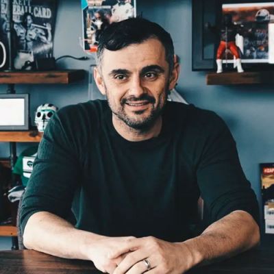 Book Gary Vee for your next corporate event!